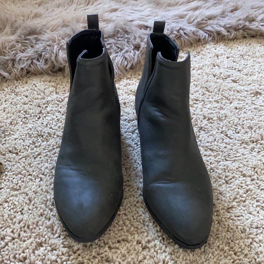 Gray booties - Picture 5 of 5